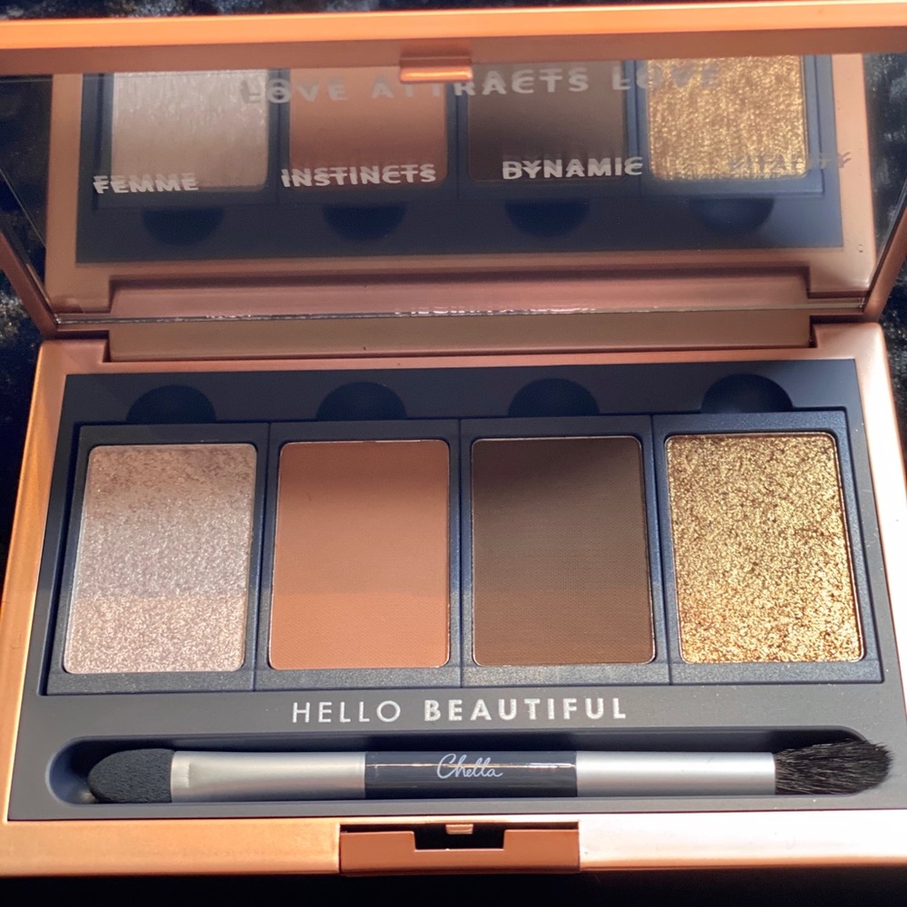 NEW Chella La Vie Neutral eye shadow palette
